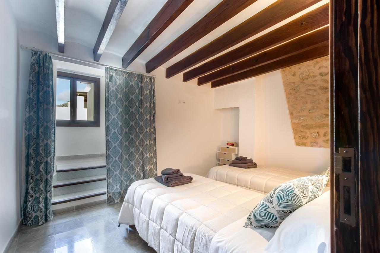 Townhouse On The Rocks By Homevillas360 Pollença Exterior foto