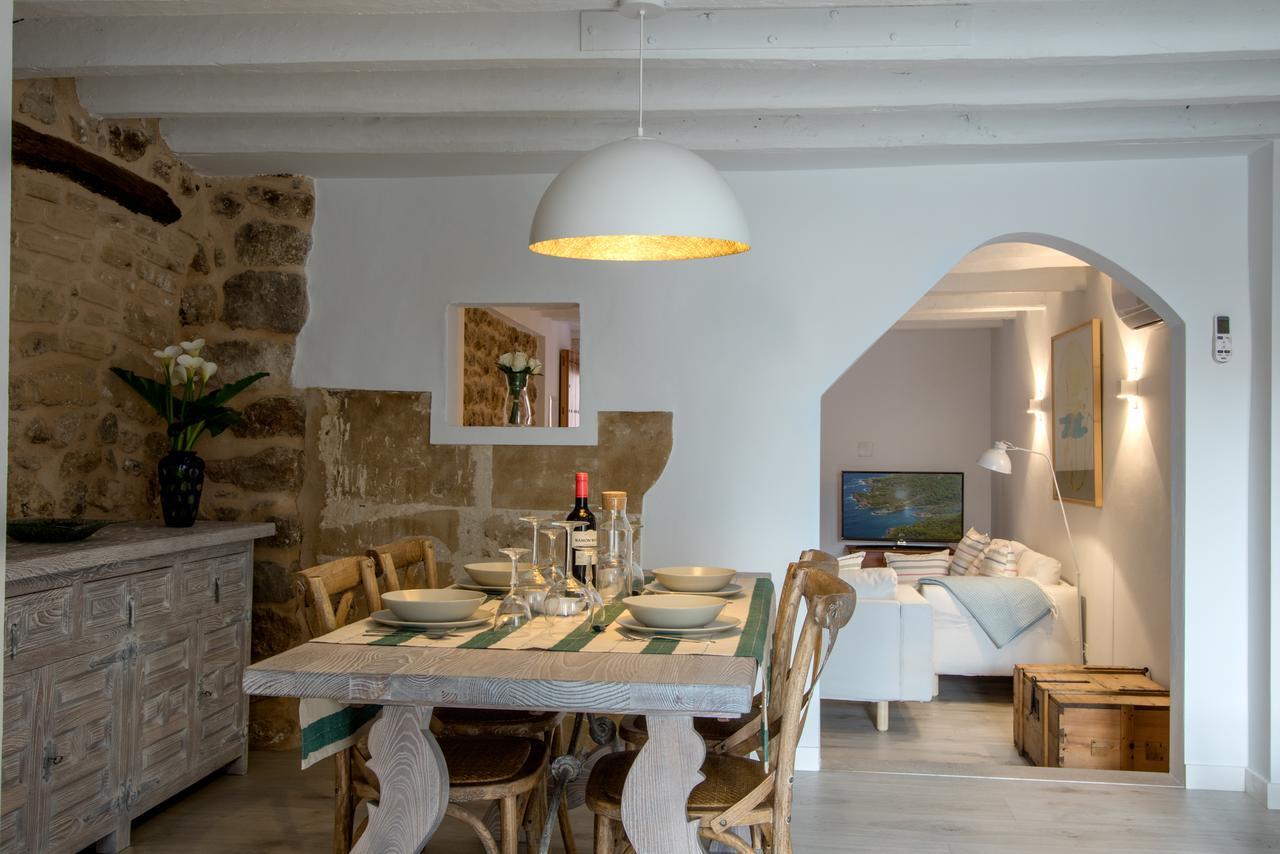 Townhouse On The Rocks By Homevillas360 Pollença Exterior foto